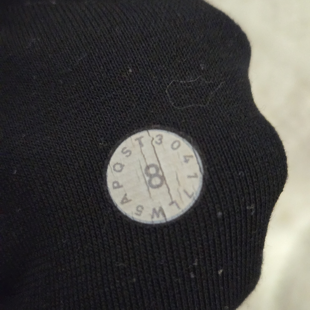 Lululemon Athletica Black Leggings with Tapered Design‎ - Picture 6 of 6